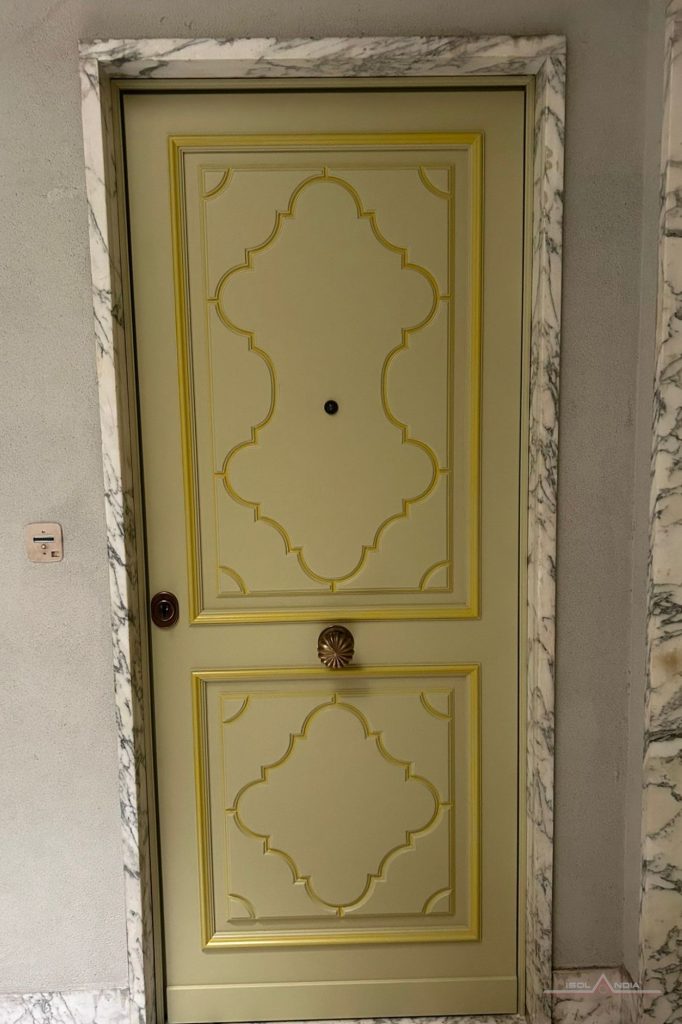 Porta Blindata con Pannello a Campione