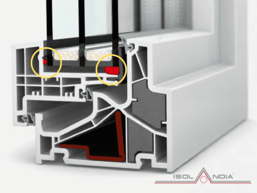 • Dettaglio vetro incollato Internorm su serramento a Chiavari – vetraggio strutturale